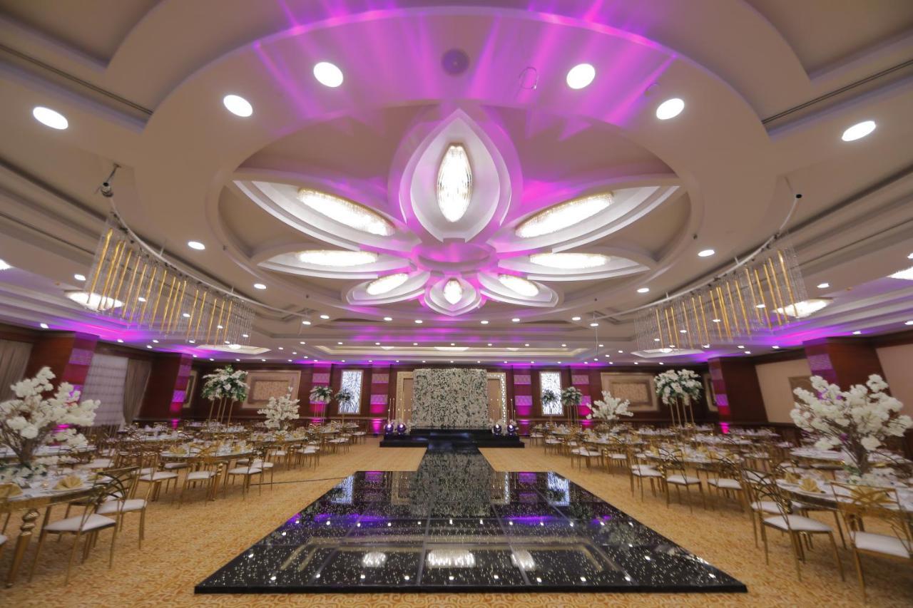Tolip Gardens Hotel Le Caire Extérieur photo The ballroom